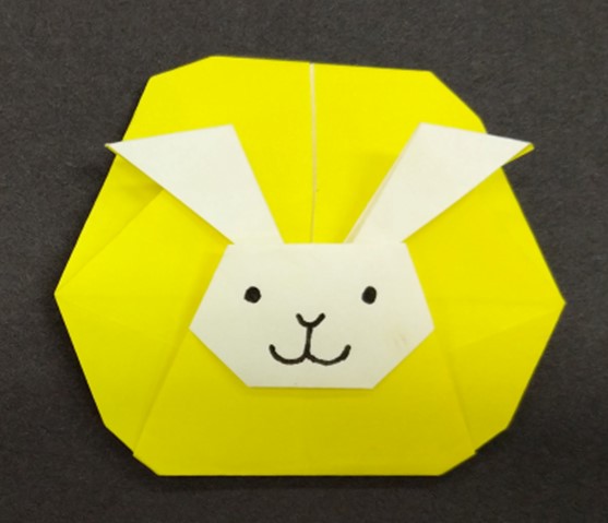 The Jugoya rabbit comes from a Japanese folktale and is a part of Tsukimi celebrations.